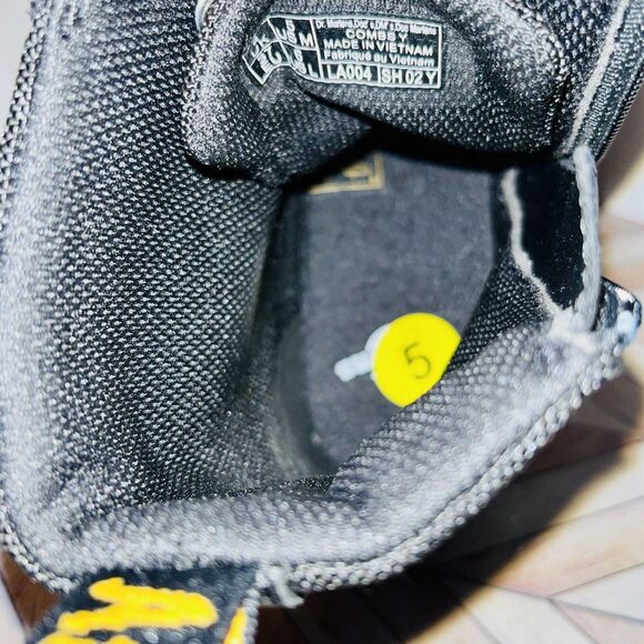 Dr Martens Combs Extra Tough Poly Casual Black M 5 W 6 Boot Lace Up Zip Gorpcore - Picture 9 of 9